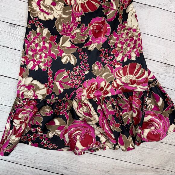 GUESS Halter Style Floral Fit and Flare Dress with Ruffle Trim Pink Black Size 3 - Picture 5 of 7
